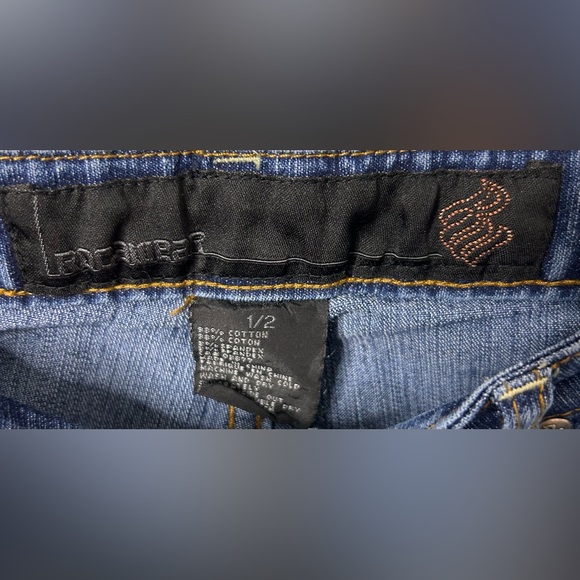 Rocawear sz. 1/2 midwash denim - Picture 2 of 4